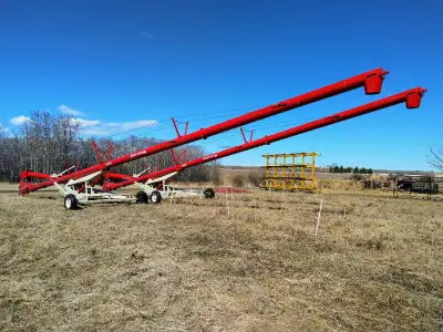 Farm King Swing Augers come in the follow sizes: 10”x50' 10”x60' 10”x70' 13”x70' 13”x85' 13”;x95' 13...