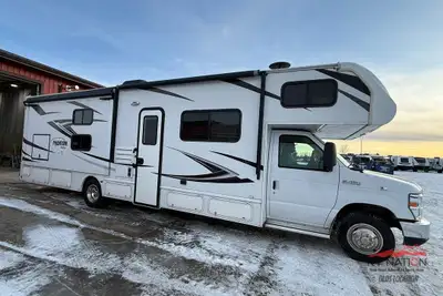 RARE 2 SLIDE BUNK MODEL! The 2018 Nexus Phantom 32P is a well-designed Class C motorhome that offers...
