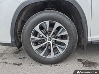 *ONE OWNER, CLEAN CARFAX, MOONROOF, PUSH-START, POWER LIFTGATE, COOLED SEATS.. * Featuring an 8-inch... (image 9)