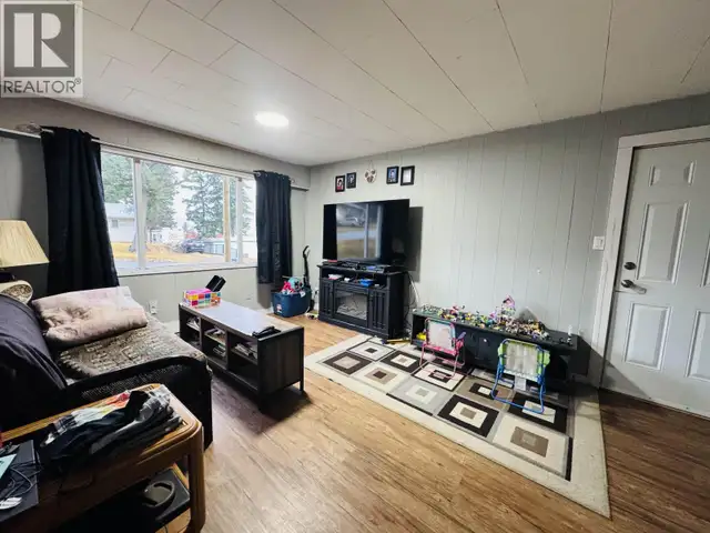 904 TOOP ROAD Williams Lake, British Columbia in Houses for Sale in Williams Lake - Image 10