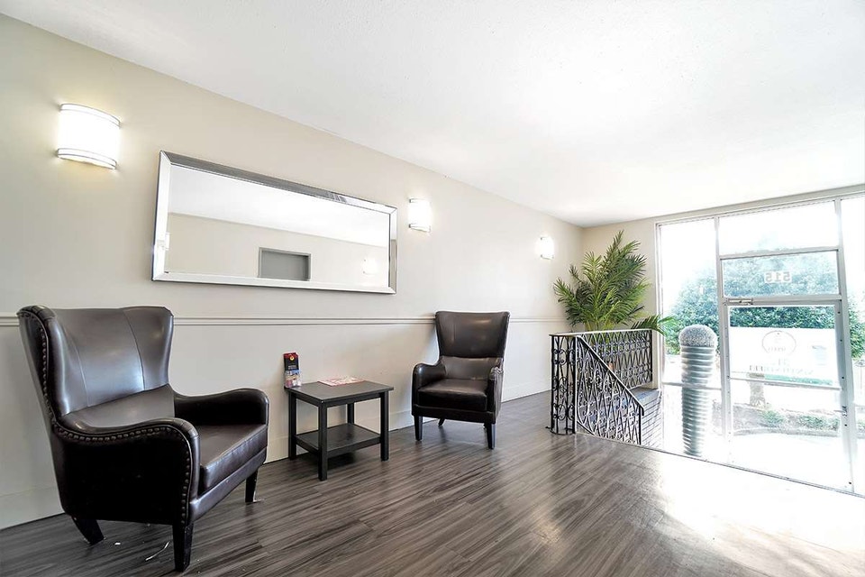 Daylin Manor Apartments - 1 Bedroom available at 515 Ninth Stree 3