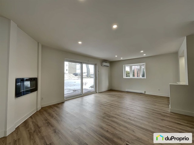$334,000 - Condominium for sale in Candiac — photo 1