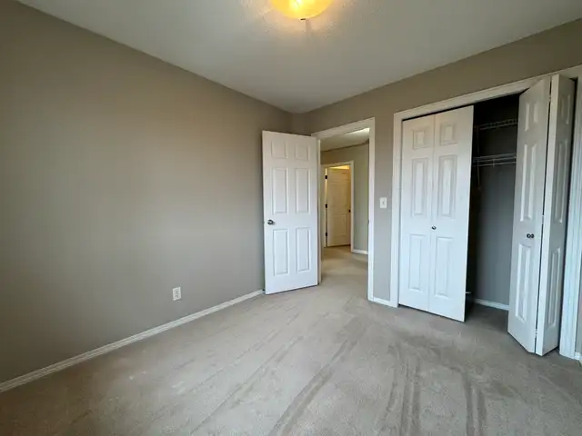 Spacious 2 Bed Apt with Covered Parking - Small Pet Friendly! in Long Term Rentals in Red Deer - Image 11