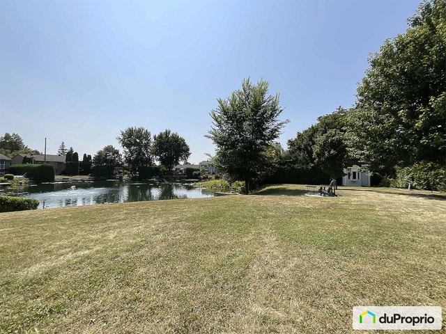 $1,145,000 - Split Level in St-Jean-sur-Richelieu (St-Luc) — photo 3