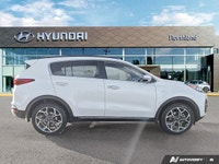 Embrace the open road and turn every journey into an adventure with the striking 2020 Kia Sportage S... (image 5)