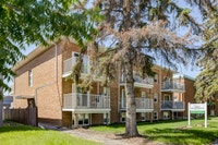 Amenities: Air Conditioning • Great Location • Heat & Water Included Suite & Building: Spacious one-... (image 6)