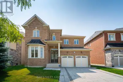 Welcome to 31 Woodgate Pines Dr, an exquisitely upgraded 4-bedroom residence built in 2016, offering...