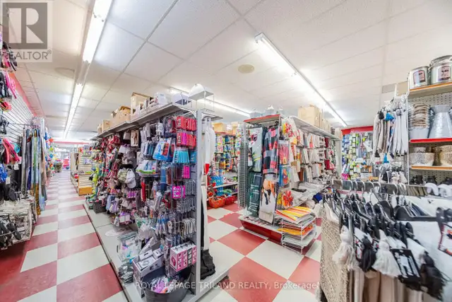 2 - 99 ONTARIO STREET S Lambton Shores (Grand Bend), Ontario in Commercial & Office Space for Sale in Grand Bend - Image 27
