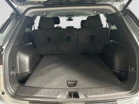 Welcome to Capital GMC! Check out this vehicle's pictures, features, options and specs, and let us k... (image 9)