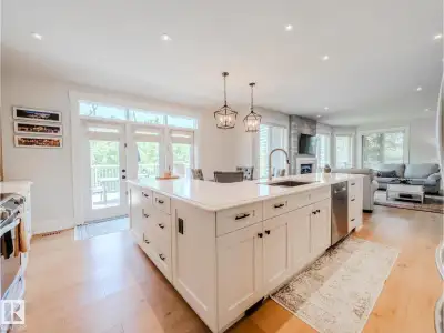 SHOWSTOPPER ALERT! Completely renovated top to bottom, this estate home delivers over 4,300 sq.ft. o...