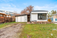 5251 69 Avenue - Mobile home & land in Canoe Creek Estates Kamloops British Columbia Preview