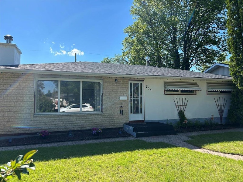734 26th Street Brandon, Manitoba Houses for Sale Brandon Kijiji