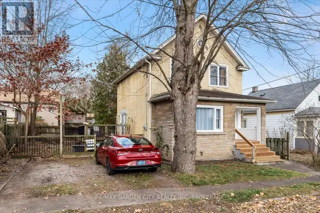 4115 MAY AVENUE Niagara Falls (Downtown), Ontario62865713926657121