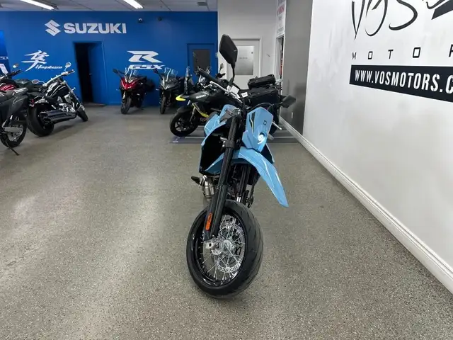 2025 Suzuki DR-Z400SMM5 Street - V6661NP - -No Payments for 1 Ye in Sport Bikes in Markham / York Region - Image 4