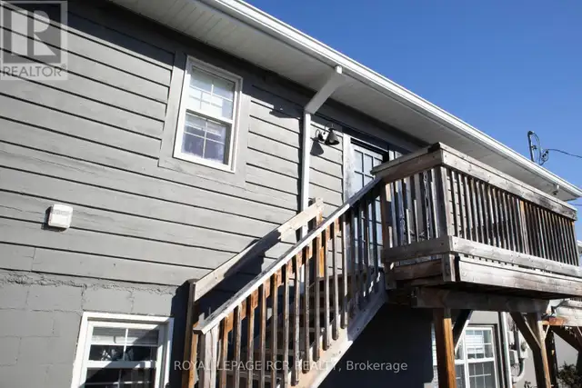 2 - 22 CENTRE STREET Bradford West Gwillimbury (Bradford), Ontar in Long Term Rentals in Markham / York Region - Image 11