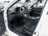 Come see this 2022 Nissan Sentra SV before it's too late! *You Can't Beat the Price with These Optio... (image 6)