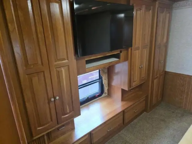 2007 Newmar Dutch Star Dutch Star 4307 in RVs & Motorhomes in Penticton - Image 10