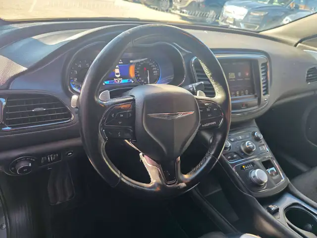 2015 Chrysler 2006059368007709593614