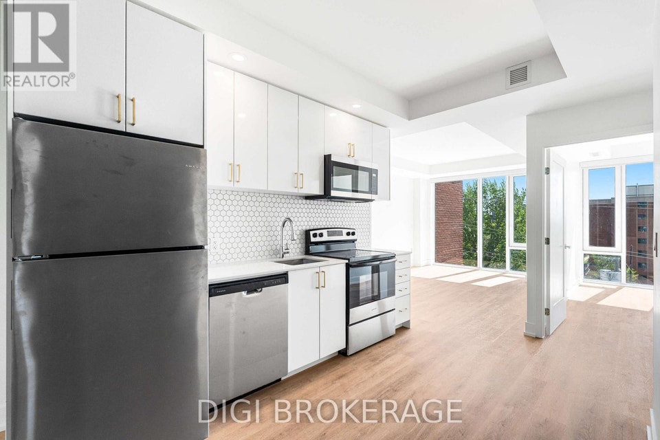 604 - 2070 SCOTT STREET Ottawa, Ontario 2