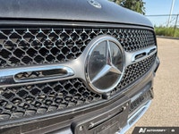 This Mercedes-Benz GLC 300 has a strong Intercooled Turbo Gas/Electric I-4 2.0 L/121 engine powering... (image 7)