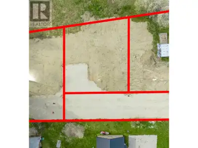 One of three strata lots conveniently located close to downtown Revelstoke and within walking distan...
