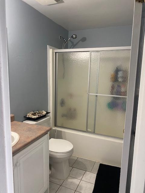 3 BEDROOM BARRIE T/H--FLEXIBLE MOVE IN--NEWLY RENOVATED-- $2,395 3