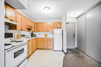 1 Bedroom Apartment for Rent ideally situated in the desirable Waterloo North East area! 609 Davenpo... (image 2)