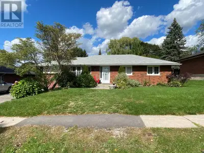 906 WALNUT STREET W Whitby (Lynde Creek), Ontario