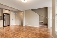 Amenities: Great Location • Close to Mountains • In-Suite Laundry Suite & Building: Three-bedroom su... (image 8)