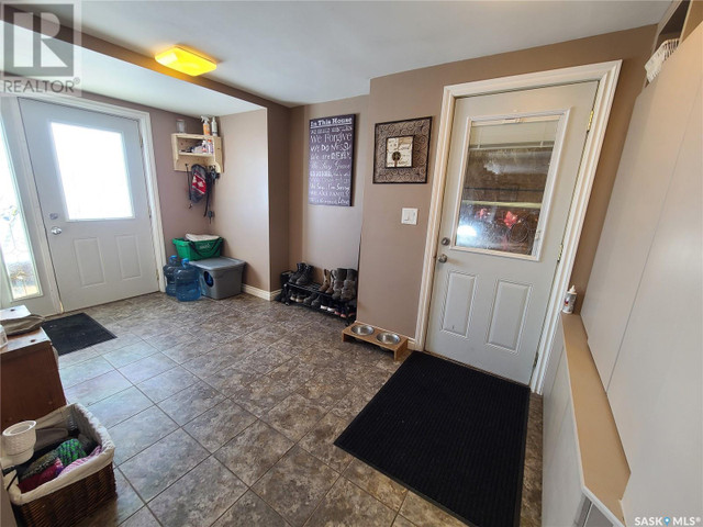 RM Lomond Acreage Lomond Rm No. 37, Saskatchewan in Houses for Sale in Regina - Image 4