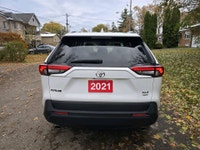 OUR CARS ARE SOLD CERTIFIED, Reconditioned, and Detailed ON THE ASKING PRICE, HAVE A VALID CarFax. W... (image 5)