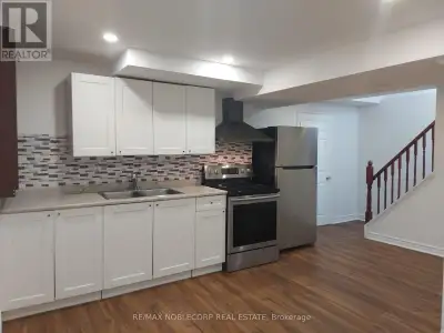 BSMT - 40 GRAY CRESCENT Richmond Hill (North Richvale), Ontario
