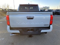 *Vehicle history form conveniently located in vehicle photos. AMVIC LICENSED DEALER ... Engine: Inte... (image 4)