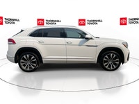 Thornhill Toyota Proudly Presents This White 2023 Volkswagen Atlas Cross Sport V6 4MOTION with EXECL... (image 9)