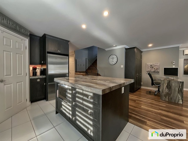 $634,900 - 1 1/2 Storey for sale in Nicolet — photo 3