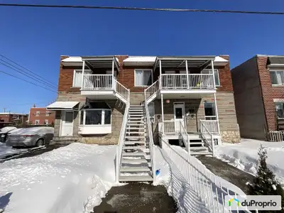 Traduction automatique Cinq grands plex à Lachine avec 3 X 3 1/2, 1 X 4 1/2 avec sous-sol et 1 X 6 1...