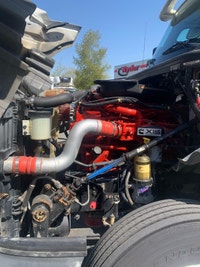 Ryder Stock ID: 239940 Transmission Type/Speed: AMT 13 Engine: DIESEL X15 GHG'17 450/1800 Horse Powe... (image 9)