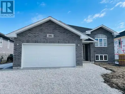 385 HEMLOCK LANE Belle River, Ontario