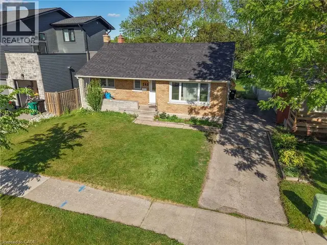 245 EIGHTH Avenue Kitchener, Ontario in Houses for Sale in Kitchener / Waterloo - Image 32