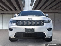 Command the road and your style with this sophisticated 2022 Jeep Grand Cherokee WK Altitude, a trul... (image 1)