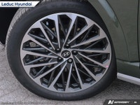 AMVIC LICENSED DEALER. PRICE EXPIRES May 21,2025 Engine: 3.5L V6 L/100Km City: 12.2 L/100Km Hwy: 9.7... (image 7)