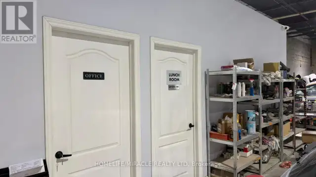#8 - 101 GLIDDEN ROAD Brampton (Bramalea West Industrial), Ontar in Commercial & Office Space for Sale in Mississauga / Peel Region - Image 10