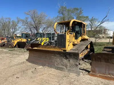 2003 CAT D6M LGP CAB, HEAT, AIR, BRUSH SWEEPS, EPA LABEL, 160" 6-WAY BLADE, 34" GROUSERS, PACCARD WI...