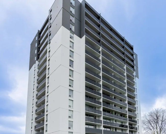2 Bedroom Apartment for Rent - 580 THE EAST MALL 2
