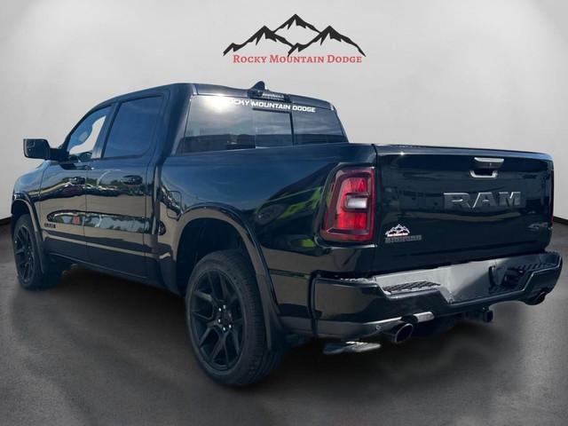 2025 RAM 1500 CREW CAB BIGHORN NIGHT EDITION WITH CUSTOM LEATHER in Cars & Trucks in Red Deer - Image 3
