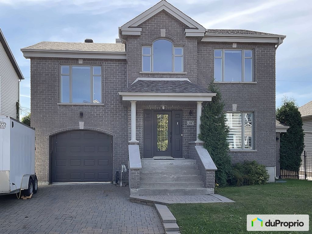 $855,000 - 2 Storey for sale in Varennes — photo 1
