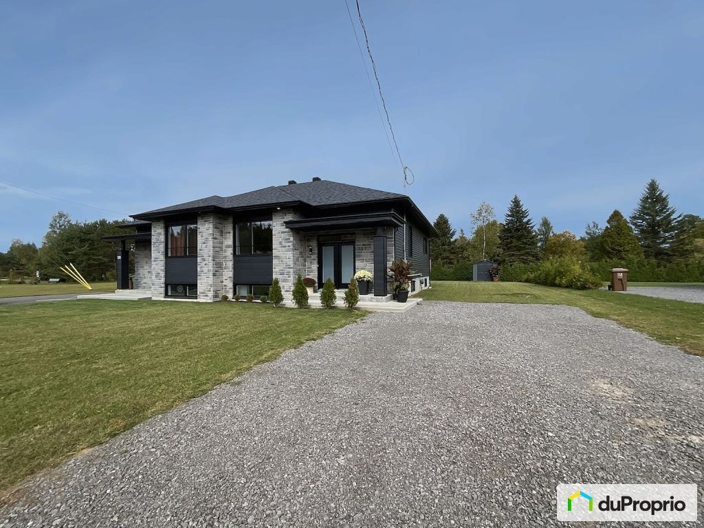 $385,000 - Semi-detached for sale in St-Alban — photo 3