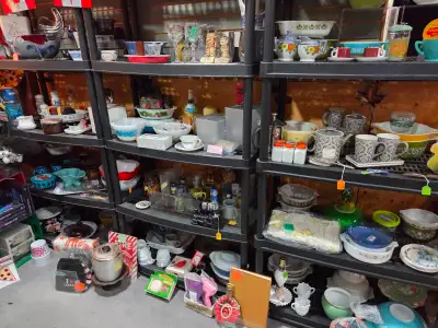 Open today Monday mixed vendor vintage market, View more