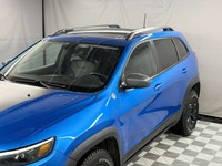 LEATHER HEATED SEATS/STEERING WHEEL, PANORAMIC SUNROOF, REVERSE CAMERA, BLUETOOTH HANDSFREE, BLINDSP... (image 6)