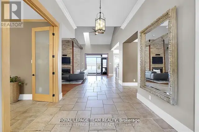 3886 ARMITAGE AVENUE Ottawa, Ontario in Houses for Sale in Ottawa - Image 5